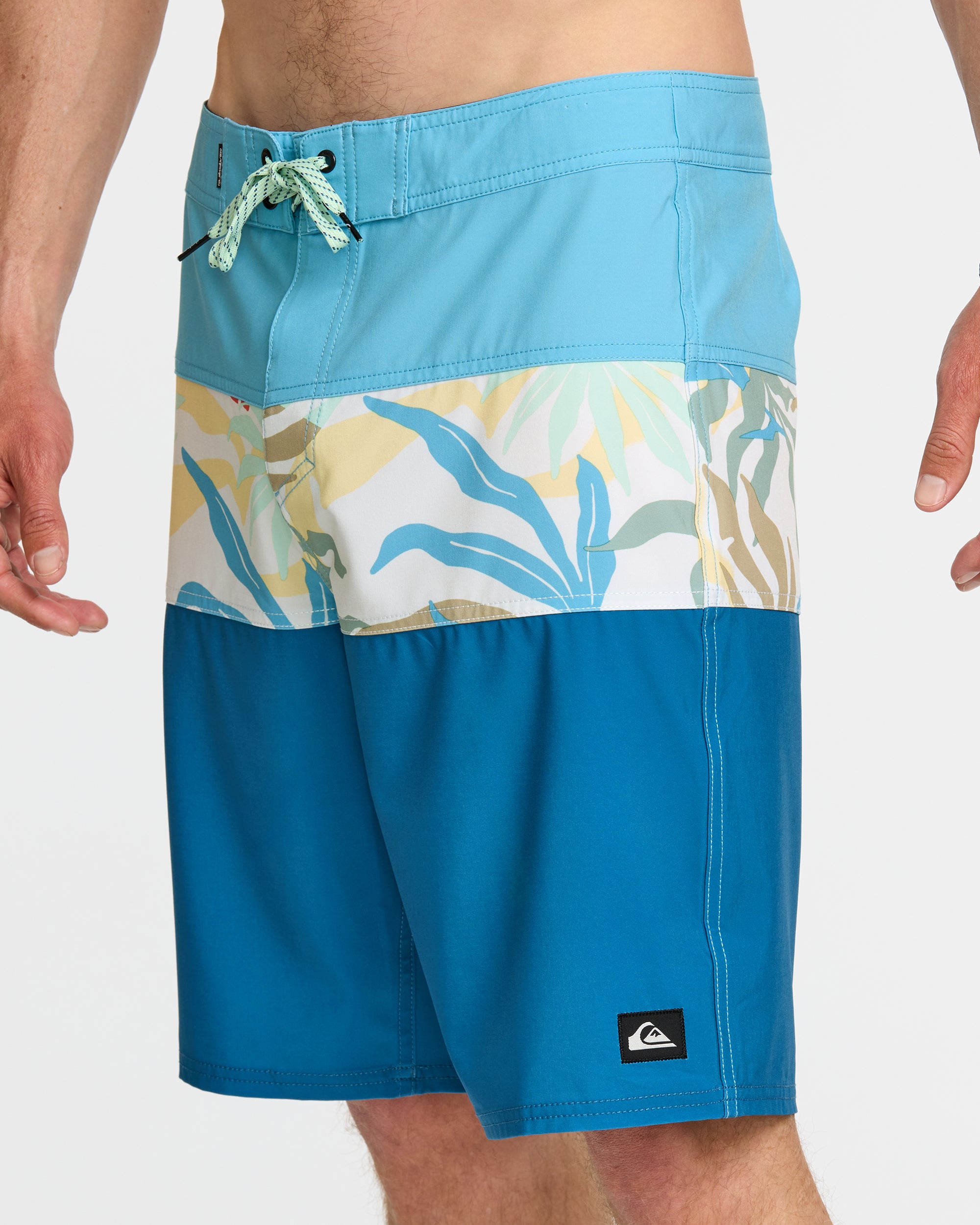 Surfsilk-Panel-20"-Boardshorts-Blue-Steel-5