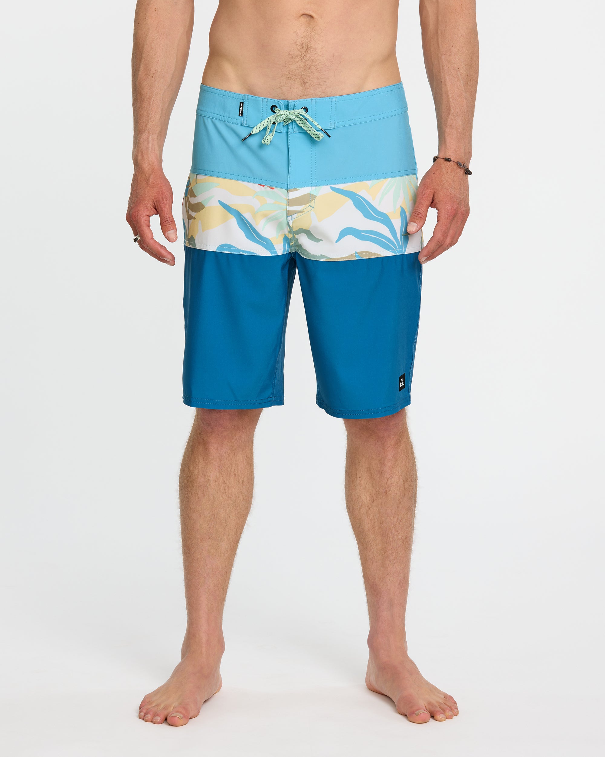 Surfsilk-Panel-20"-Boardshorts-Blue-Steel-1