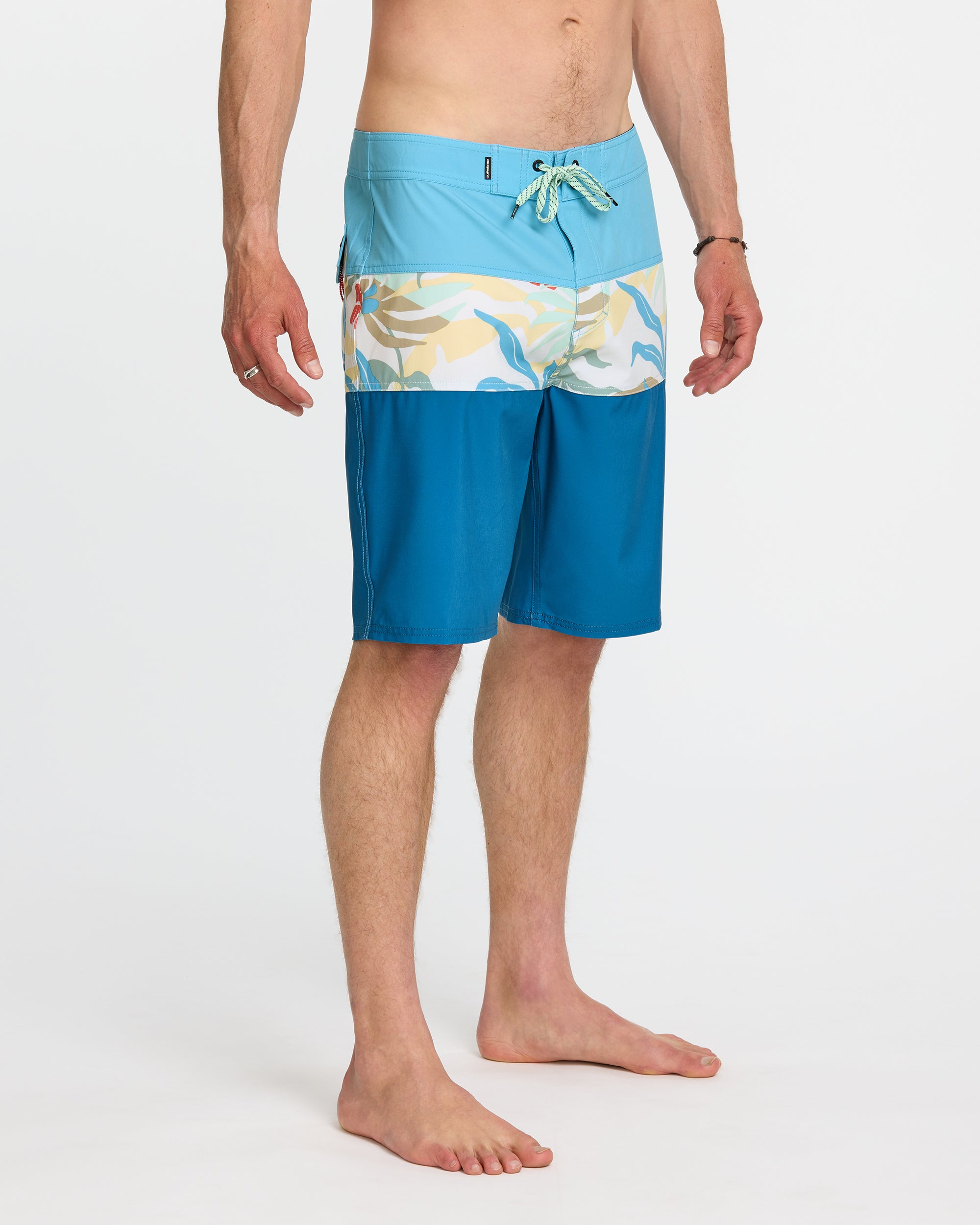 Surfsilk-Panel-20"-Boardshorts-Blue-Steel-4