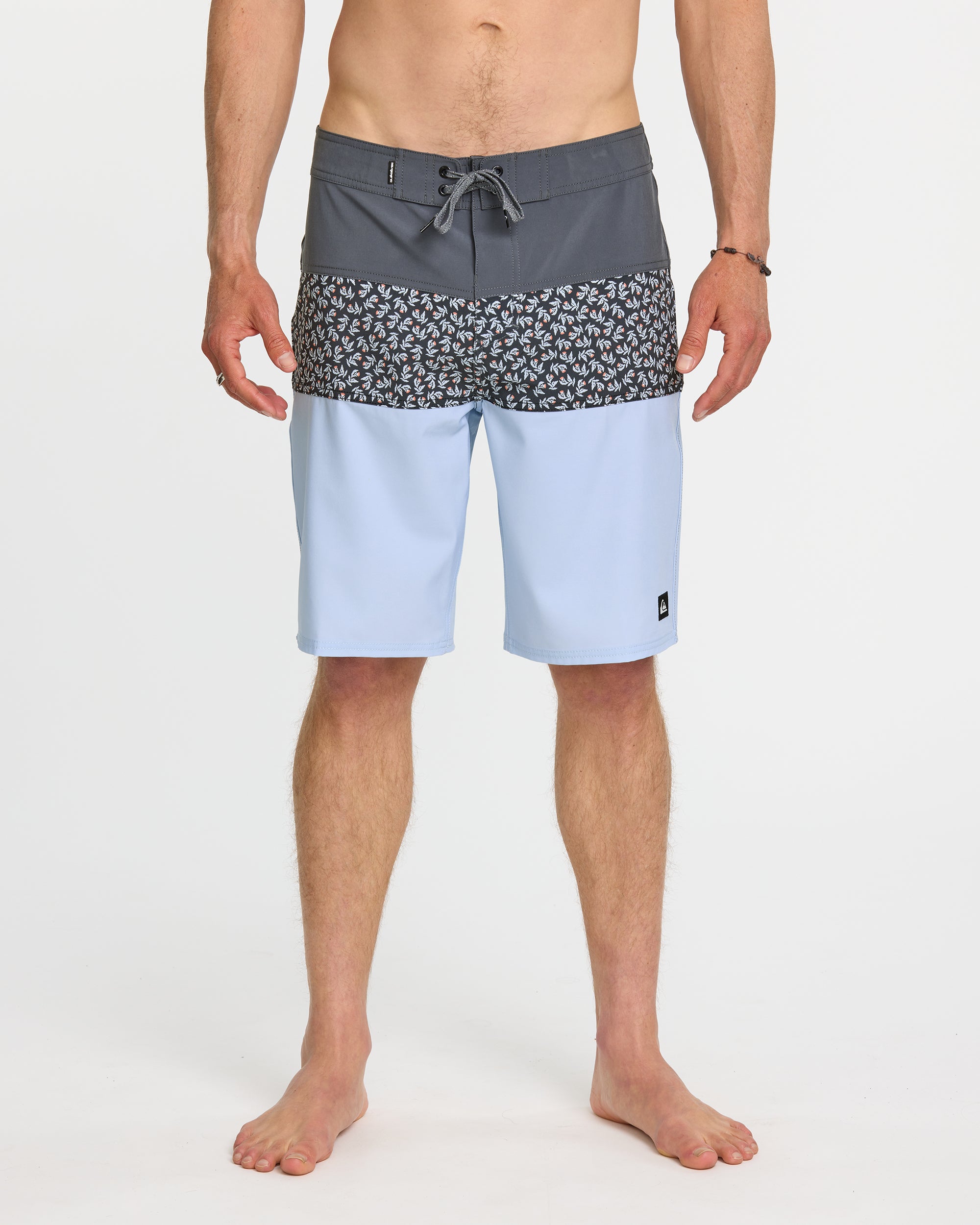Surfsilk-Panel-20"-Boardshorts-Skyway-1