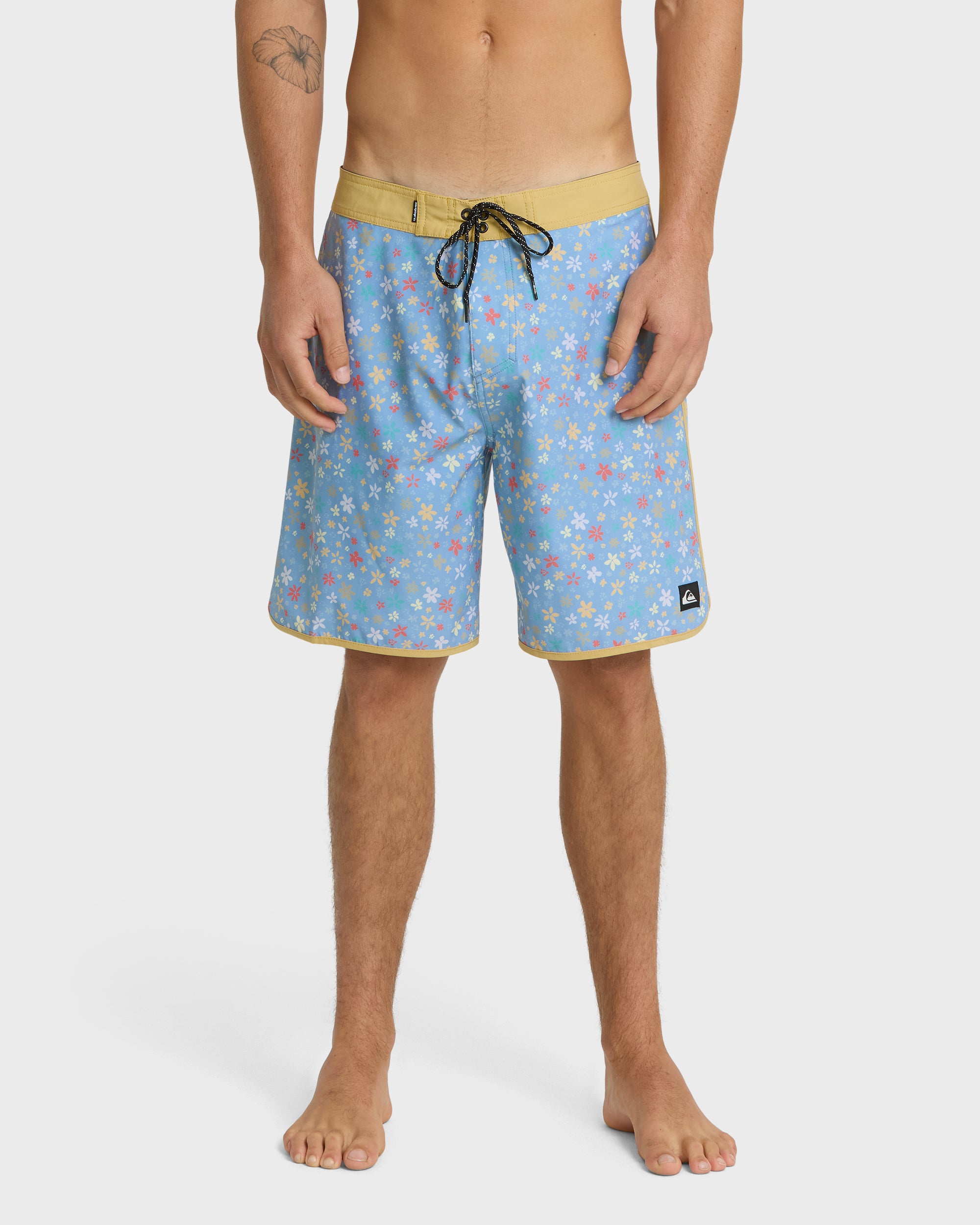 Surfsilk-Scallop-Ditsy-19"-Boardshorts-Ashley-Blue-1